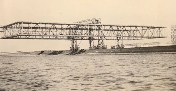 Flugzeughebekran