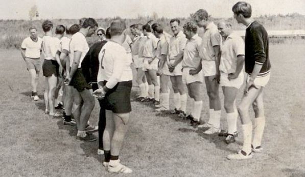 1968