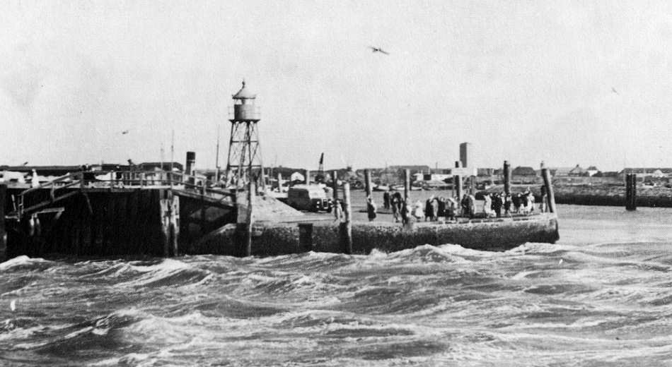 Hafeneinfahrt 
